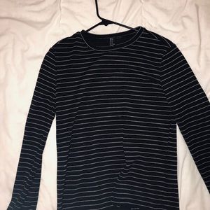 FOREVER21 striped long sleeve shirt